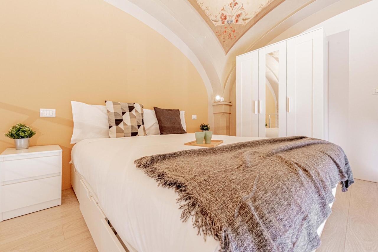 Realkasa Luxury S.Orsola Apartments Bologna Bagian luar foto