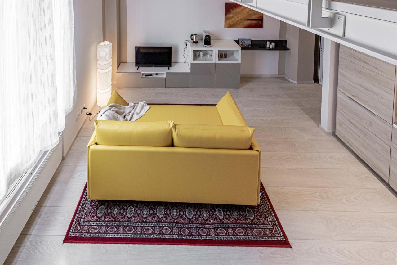 Realkasa Luxury S.Orsola Apartments Bologna Bagian luar foto